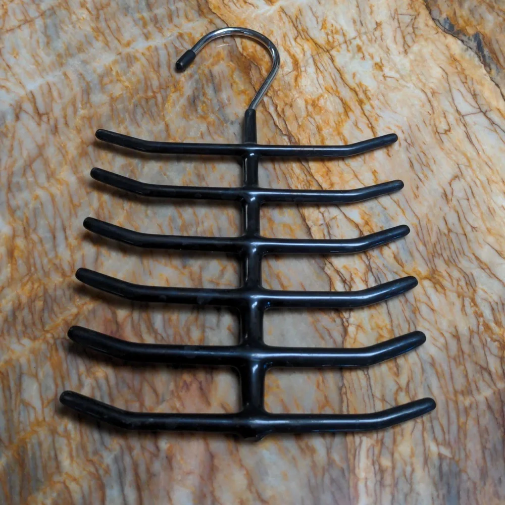 Tie Hanger non-slip
